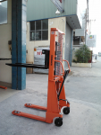 XE NÂNG CAO TẢI TRỌNG 2000KG