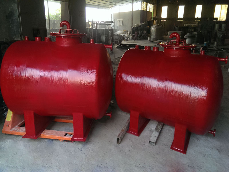 Bồn nhựa composite chứa foam