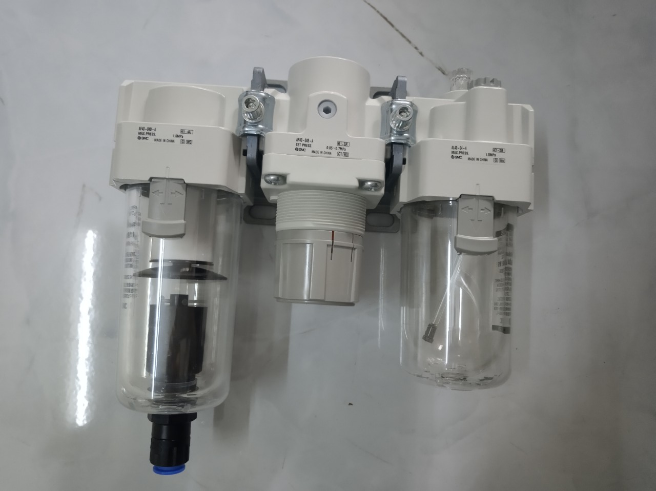 Bộ lọc khí SMC AC40-04DG-A