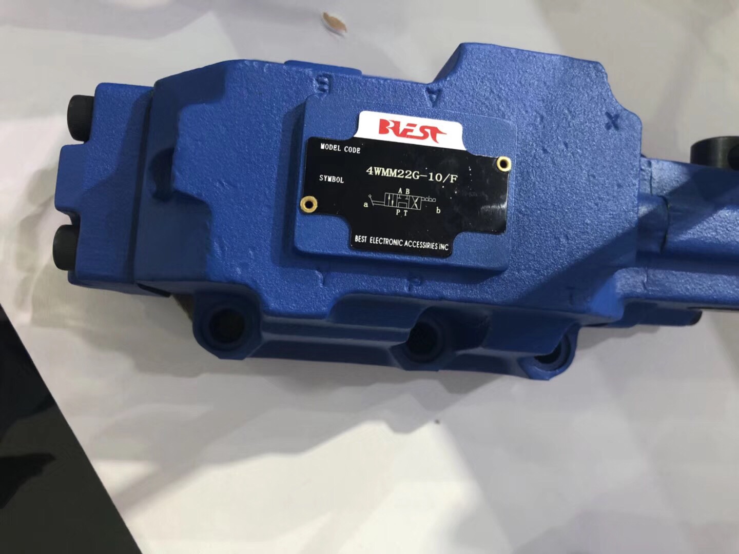 Bơm thủy lực REST 4WMM22G-10/F