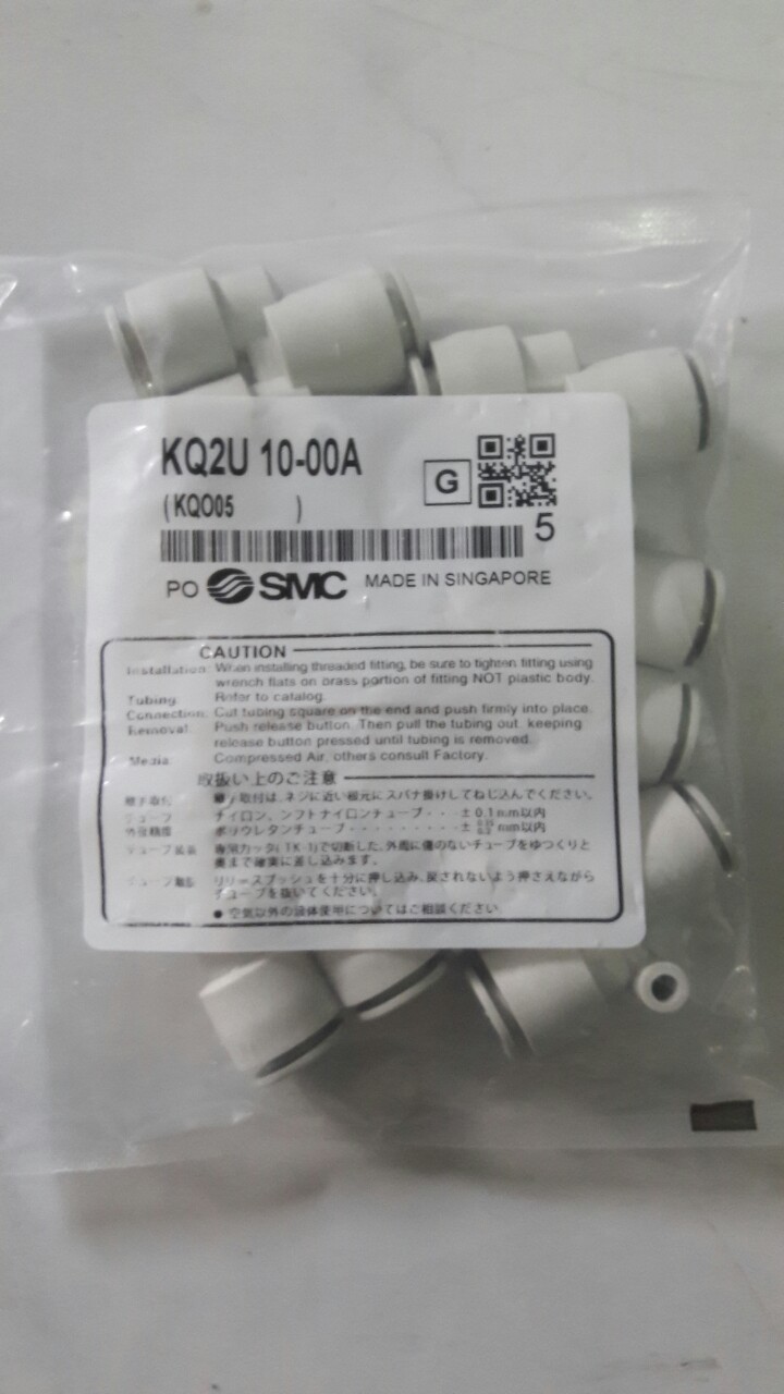 Đầu nối SMC KQ2U 10-00A