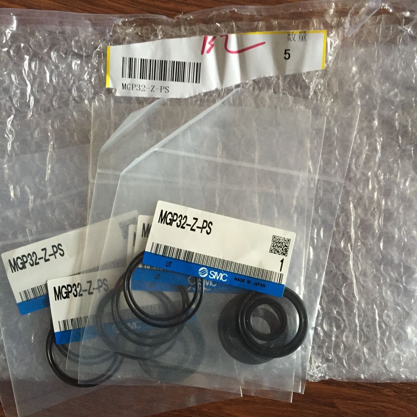 Phụ kiện xylanh SMC MGP32-Z-PS