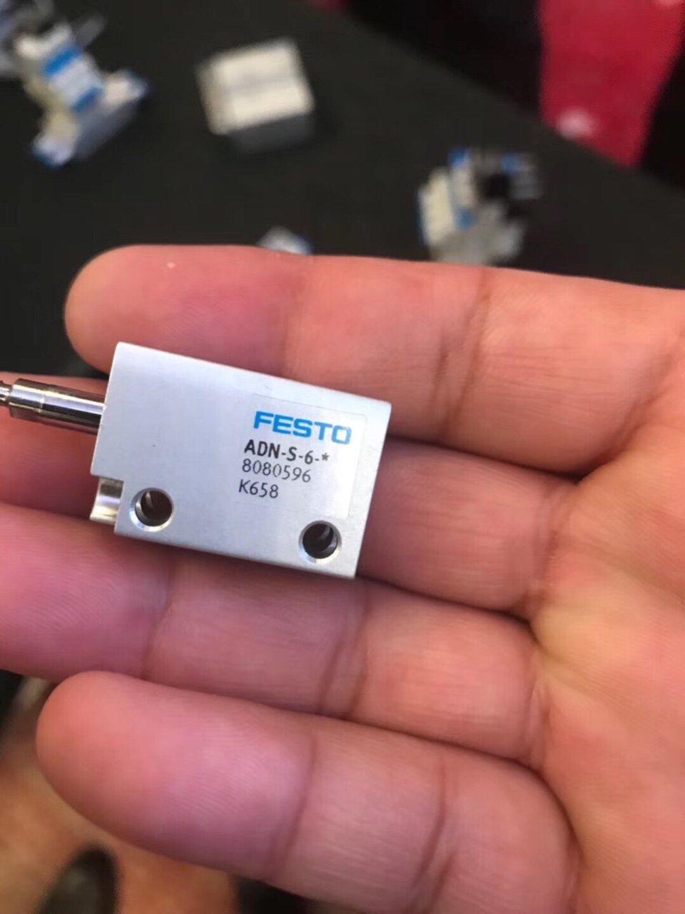 Van điện từ FESTO ADN-S-6 8080596