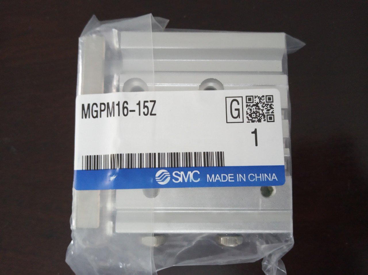 xy lanh SMC MGPM16-15Z