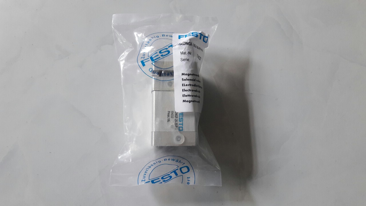 Xylanh FESTO ADNGF-25-20-P-A