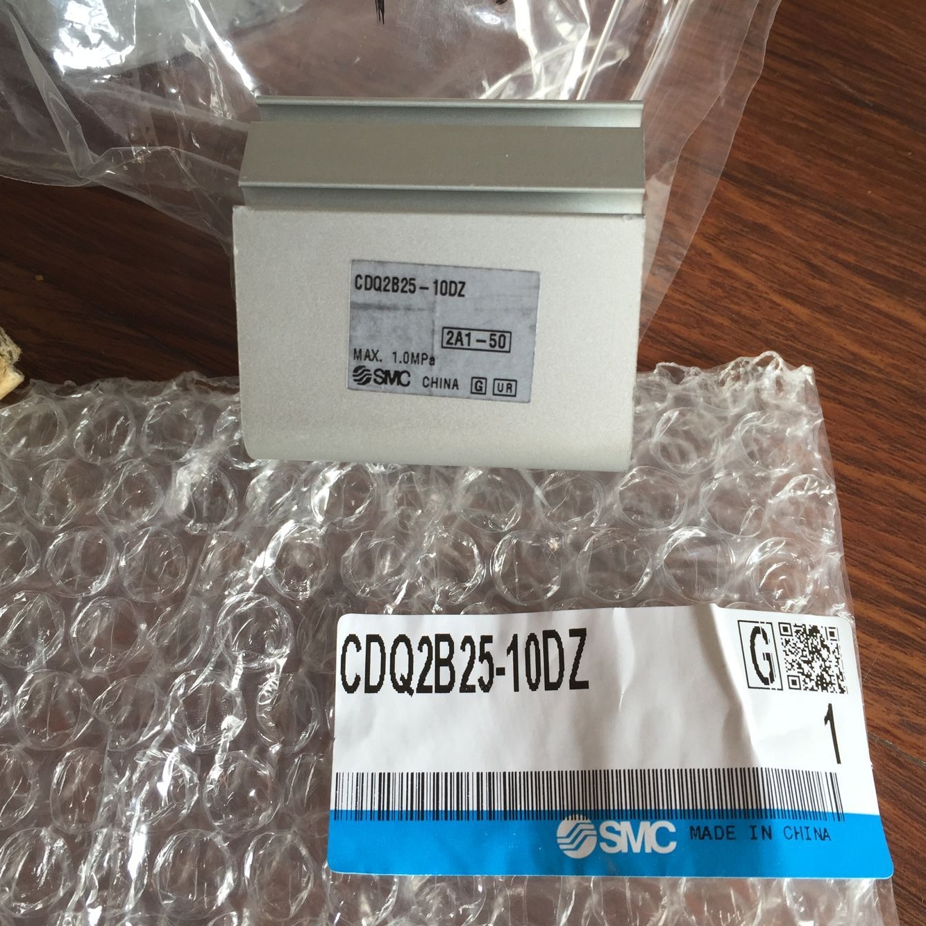 Xylanh SMC CDQ2B25-10DZ