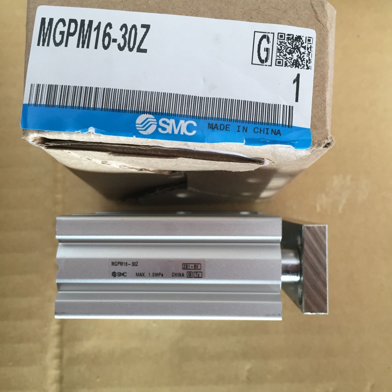 Xylanh SMC MGPM16-30Z
