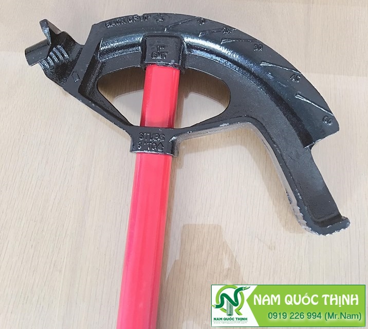 Dụng cụ bẻ ống cầm tay dùng hiệu quả đối với ống thép EMT