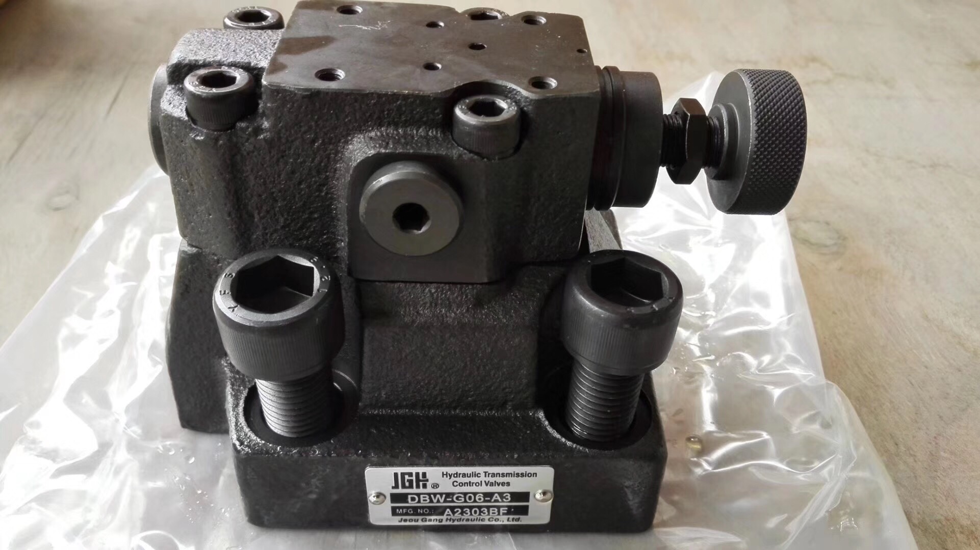 Bơm thủy lực DBW-G06-A3