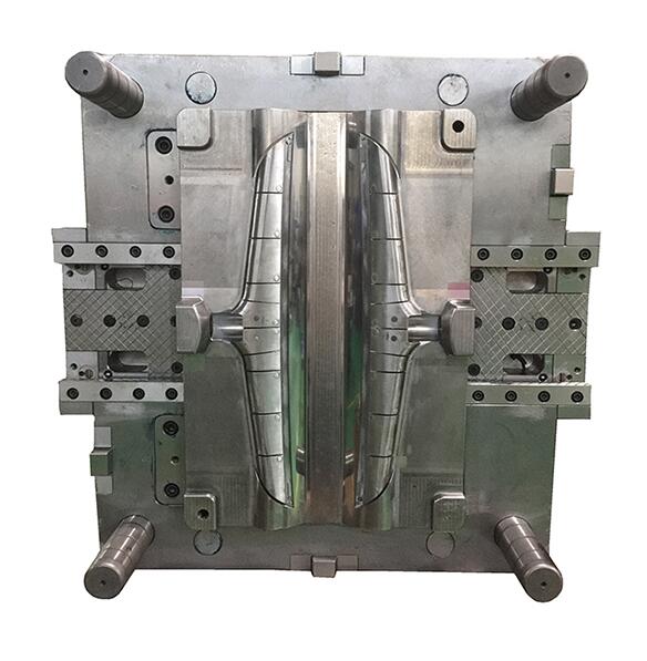 Các sản phẩm nhựa