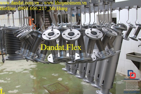 Khớp nối mềm bích inox 304, khop noi mem inox 304