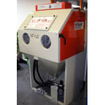 Máy phun cát Rosler