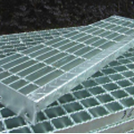 Bậc cầu thang mạ kẽm nhúng nóng - Stair Treads