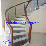 câu thang kính cường lực ụốn cong,phòng tắm kính,cửa kính cường lực