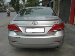 Bán TOYOTA CAMRY 2.0 Nhập Khẩu ,2011 ,màu Bạc 830tr chạy 27000 km mới nguyên Vũ 0938261366
