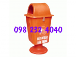 Thùng rác treo giá chỉ  850 .000 đ