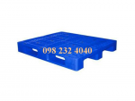 Pallet nhựa , tấm lót kê hàng Tết 2017