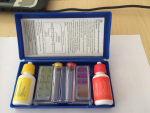 Hộp test kit pH và Clo giá rẻ nhất Tp. HCM