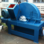 Máy băm gỗ