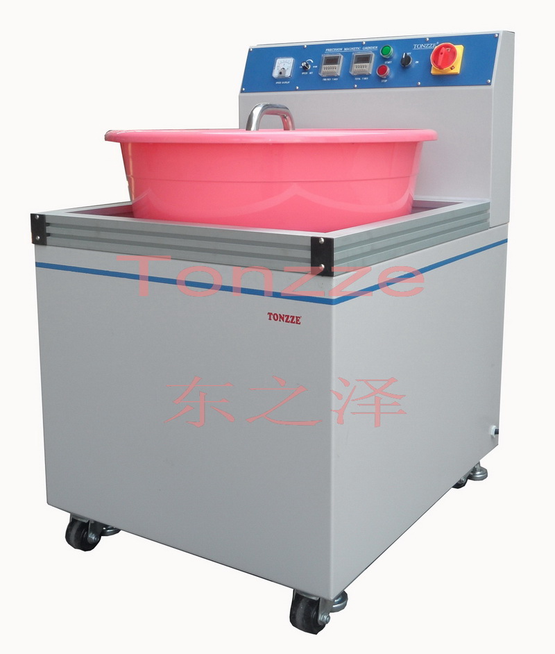 Hoàn thiện từ máy tính cho các bộ phận kim loại