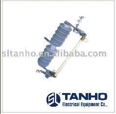 DROP-OUT FUSE CUTOUT 